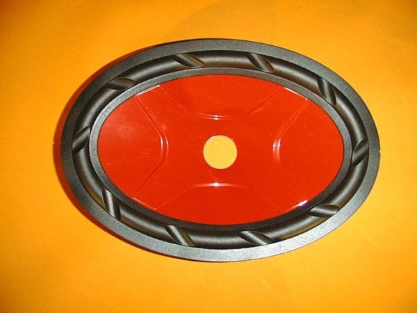 228 mm x 153 mm Speaker cone                MR 27