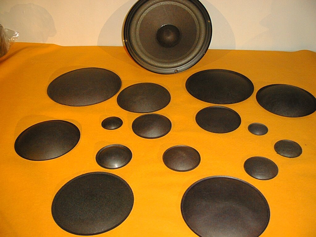 dust caps high quality schwarze Lautsprecher Staubkappen aus Pappe  P102 